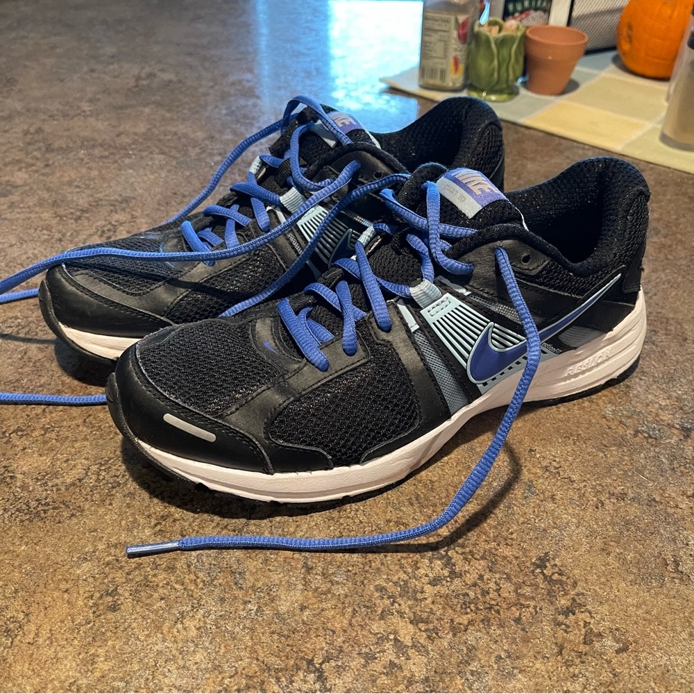Nike Dart 10 Women’s Running Shoes